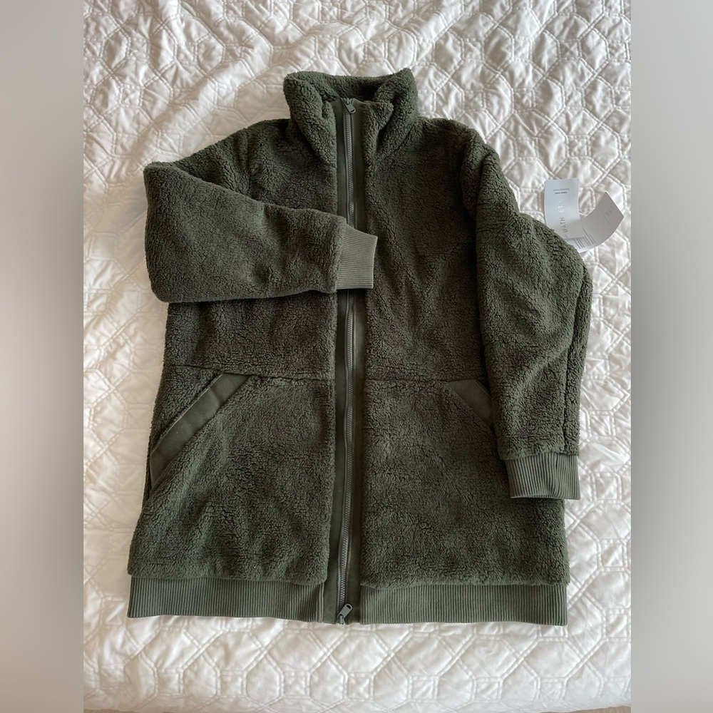 NWT Athleta Tugga Coat 1X in Aspen Olive